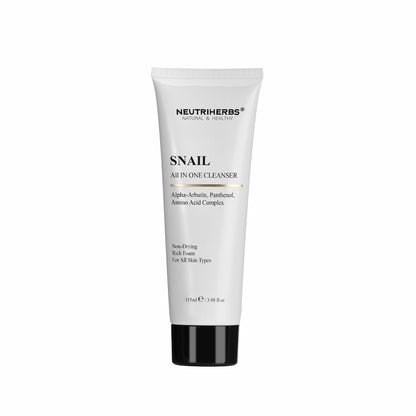 Neutriherbs Snail All In One Cleanser 115 ml – nežno čistilo za obraz s polžjim izvlečkom, alfa-arbutinom in pantenolom za vse tipe kože.